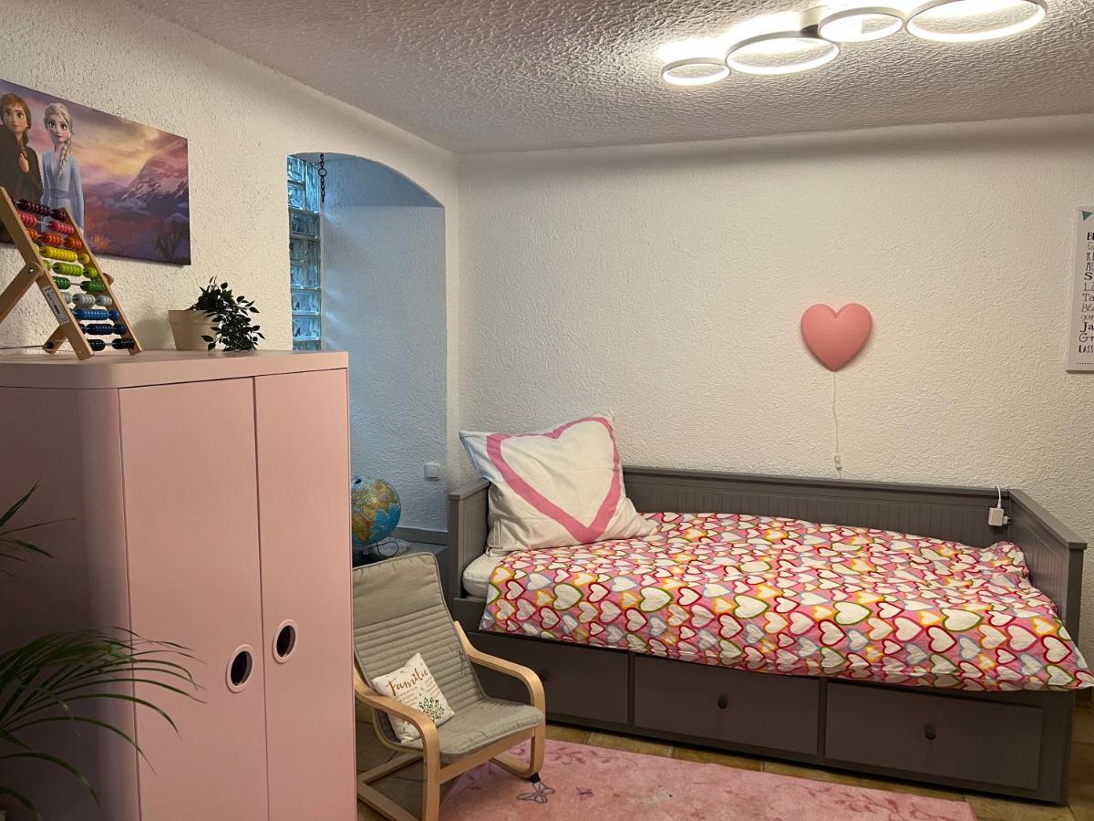 Ferienhaus Moselblick Am Kapellchen Ediger-Eller Bagian luar foto