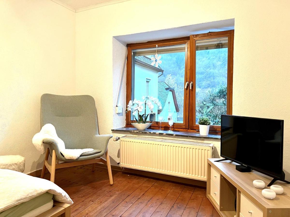 Ferienhaus Moselblick Am Kapellchen Ediger-Eller Bagian luar foto